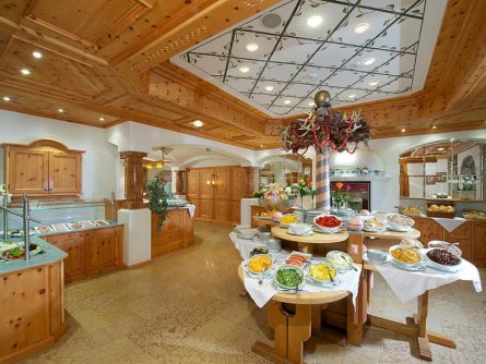 hotel neuhaus saalbach (28)