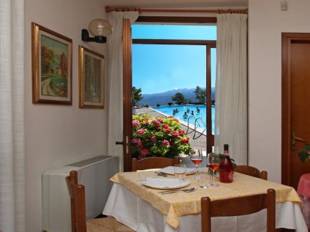 hotel garni el poggio piovere di tignale gardameer (4)