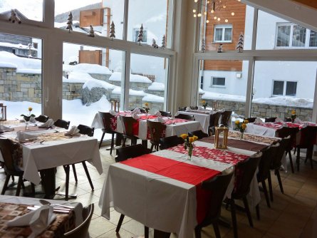 hotel bargsunnu saas grund saasdal (19)