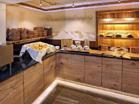 aktivhotel waldhof oetz tirol vakantie oostenrijk oostenrijkse alpen (12)