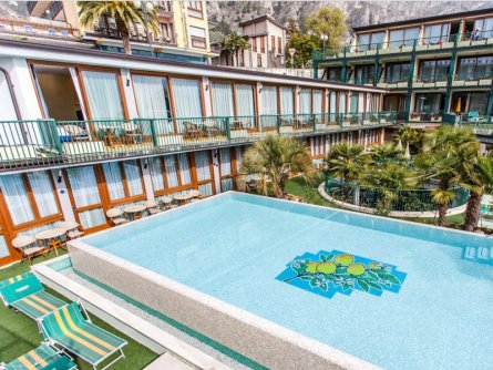 hotel alexander limone sul garda gardameer (14)