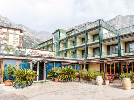 hotel alexander limone sul garda gardameer (70)