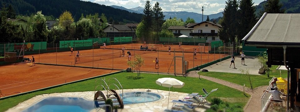 hotel sporthotel brixen im thale tirol vakantie oostenrijk oostenrijkse alpen (16)