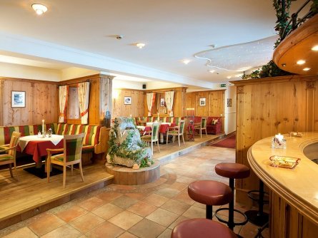 hotel alpenblick hinterglemm salzburgerland vakantie oostenrijk oostenrijkse alpen (29)