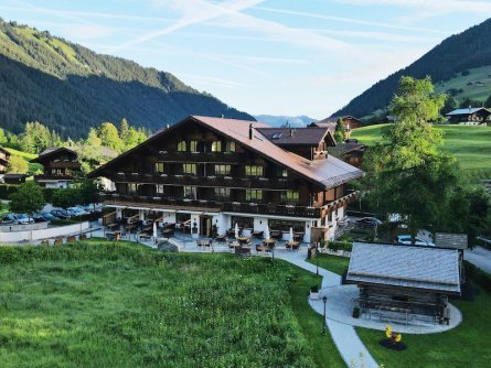 hotel alpenland lauenen bei gstaad bern (1)