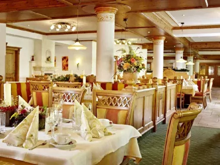 lifthotel kirchberg tirol vakantie oostenrijk oostenrijkse alpen restaurant