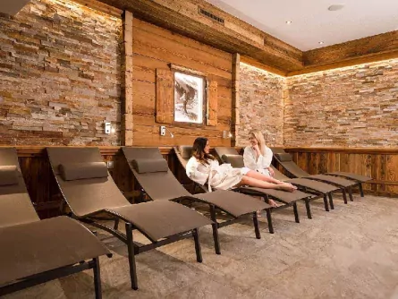 lifthotel kirchberg tirol vakantie oostenrijk oostenrijkse alpen sauna (2)