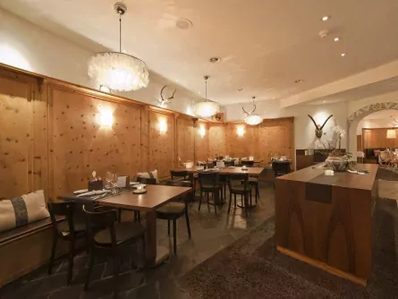 hotel schweizerhof sils maria engadin zwitserland (42)